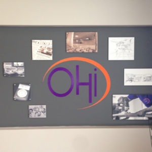 ohi not illuminated - inderior lobby logo